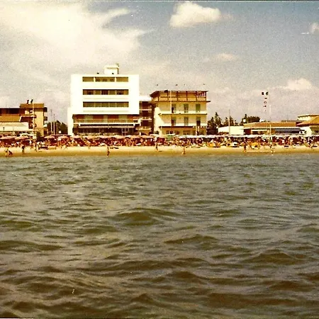 Elios Otel